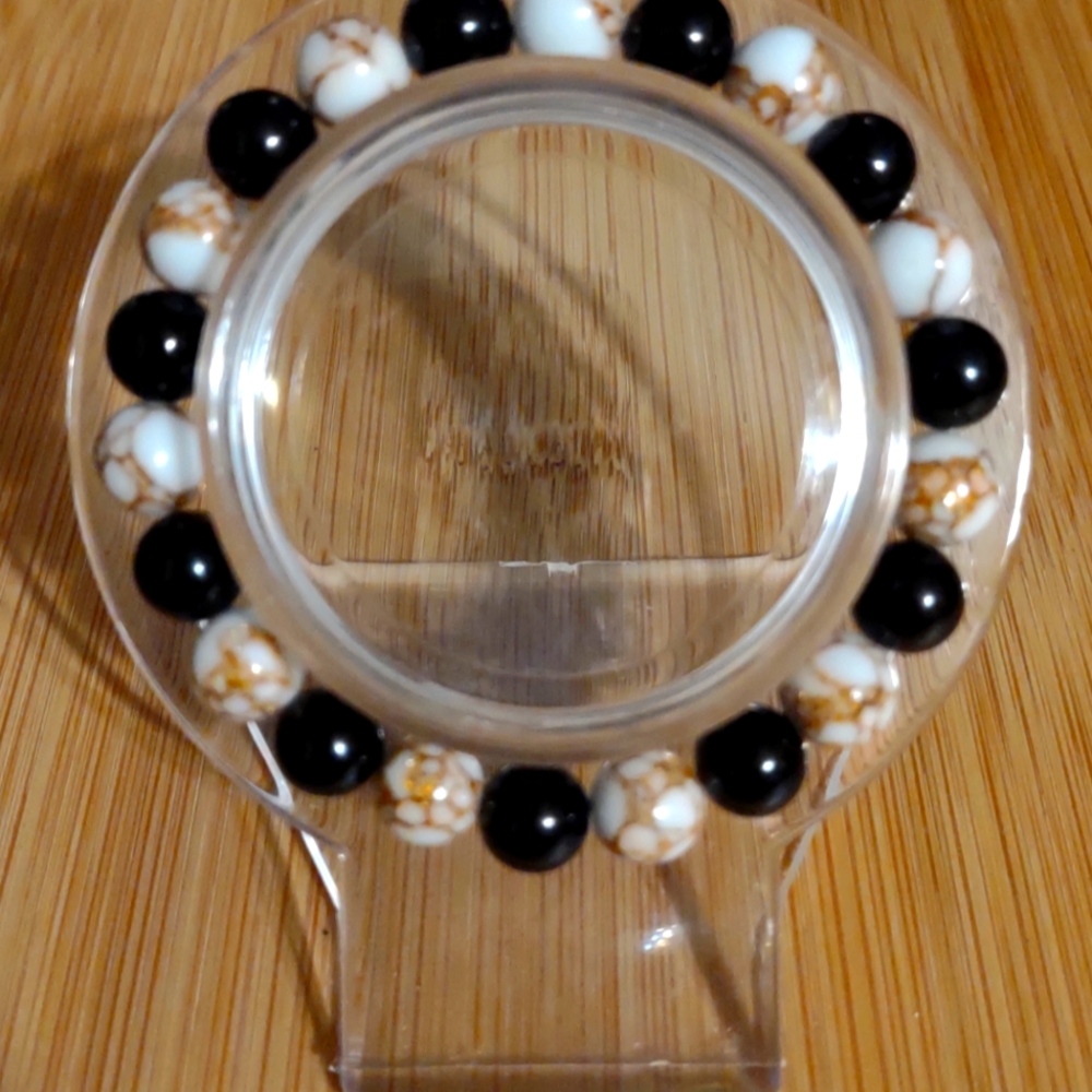 Stretch necklace and matching bracelet